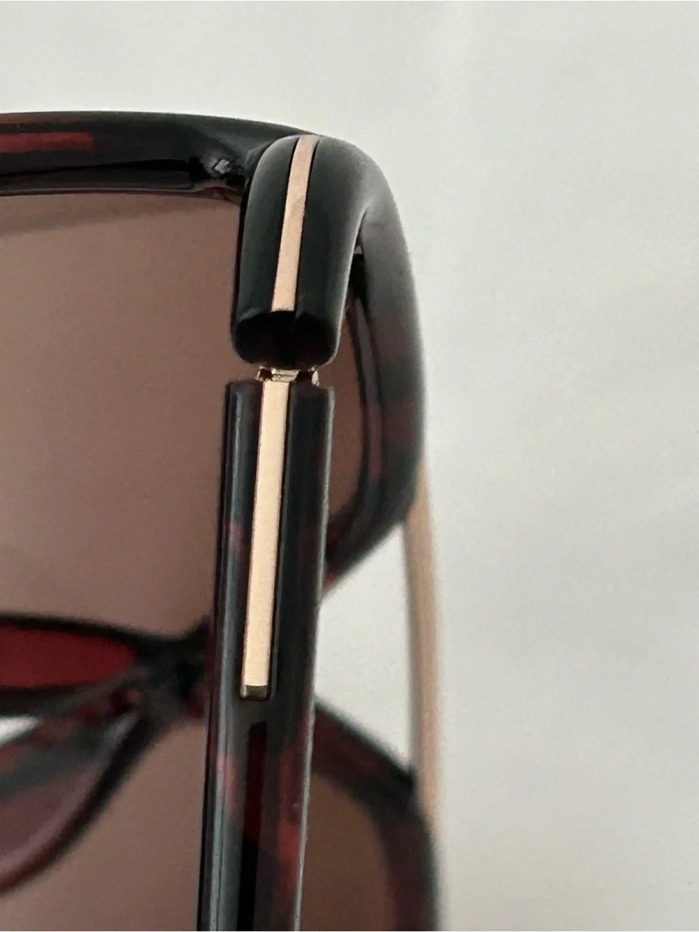 Tom Ford MERYL Sunglasses FT1038-56Z-64 Havana Frame Violet Gradient Lenses